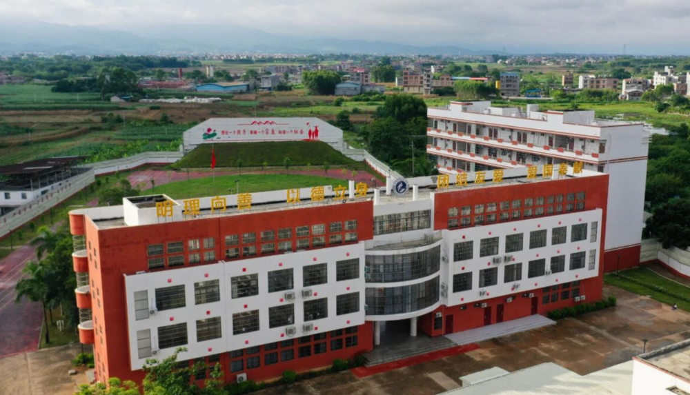 贵港市夏荷学校